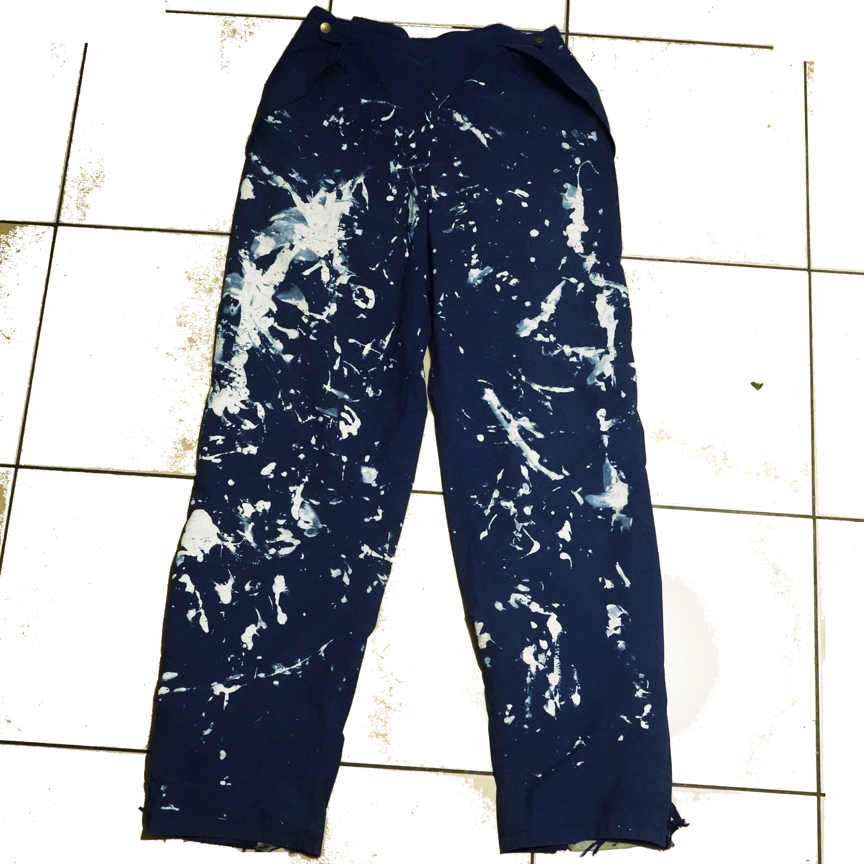 kids@War crack pants